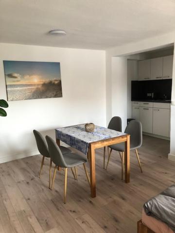 Die Graefin Auf Ruegen - Ferienappartements Parchtitz 외부 사진