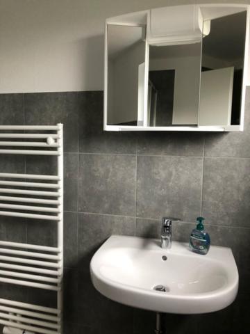 Die Graefin Auf Ruegen - Ferienappartements Parchtitz 외부 사진
